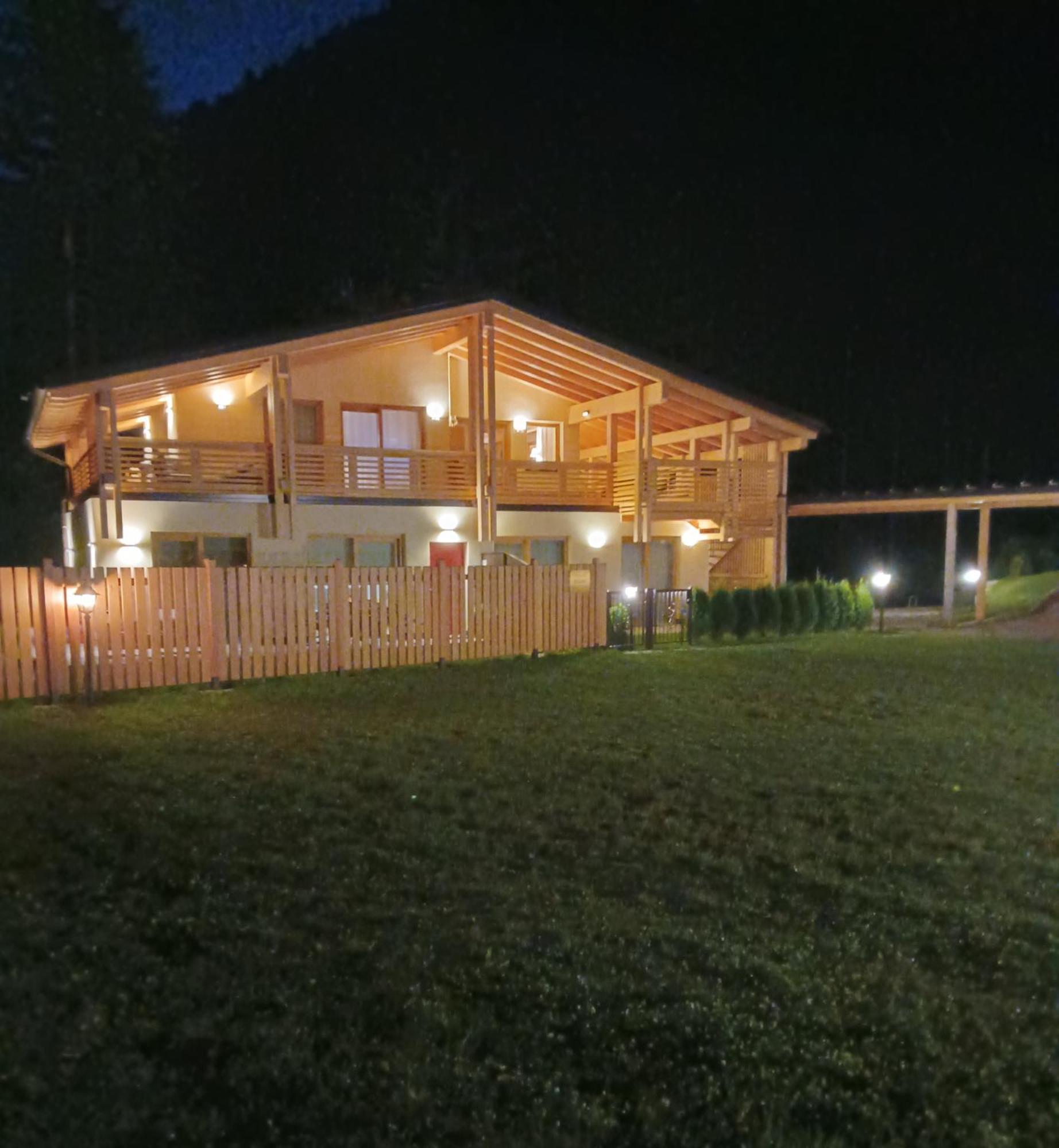 Chalet Relax Molveno E Andalo Dolomiti Exterior foto